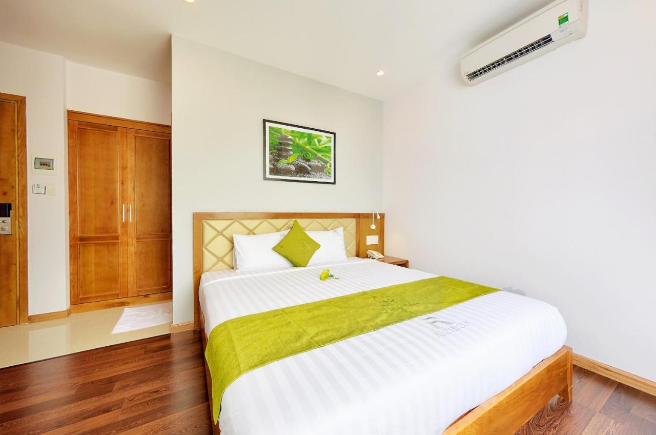 Hang Grand Danang Beach Exterior photo